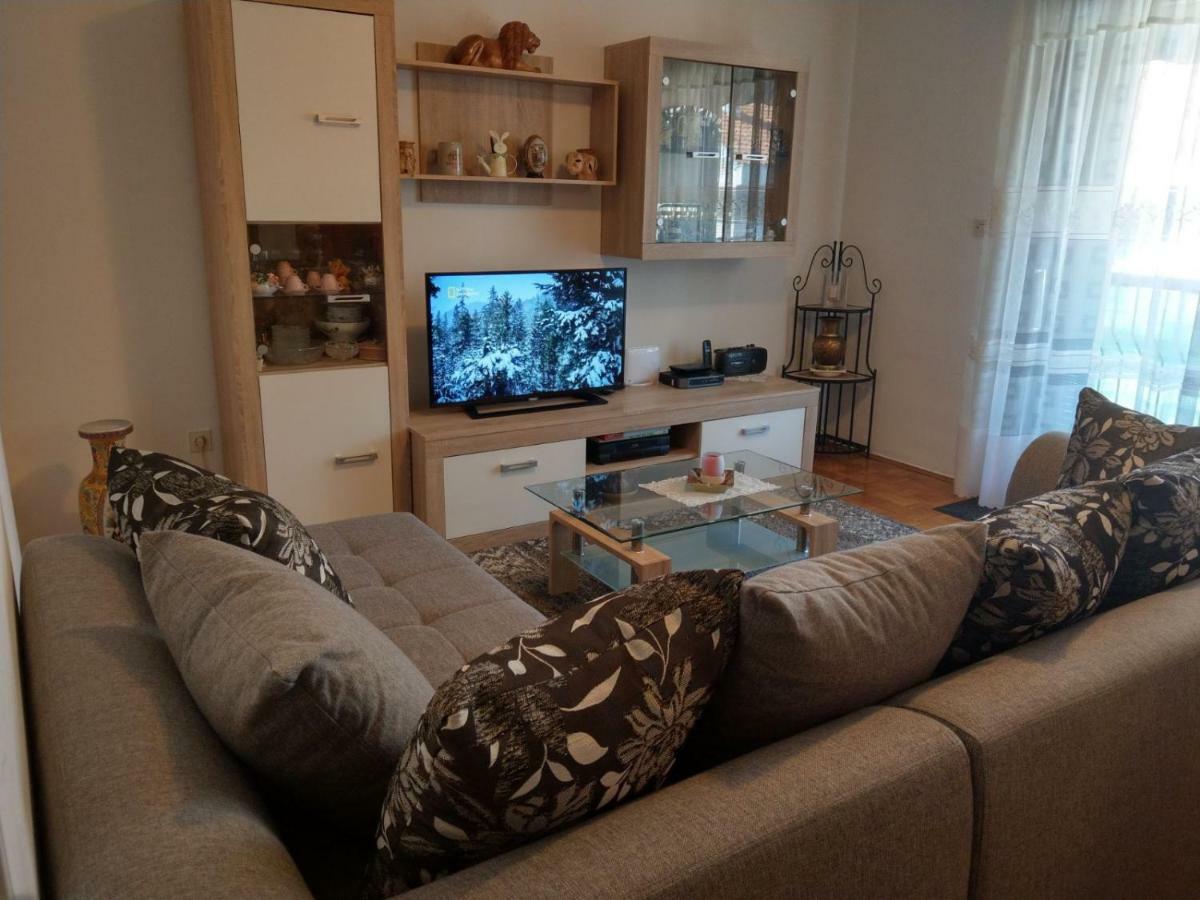 Apartment Koruna 1 Pula Exteriér fotografie