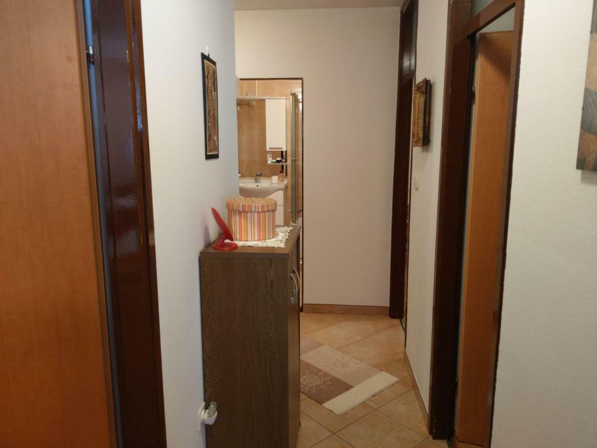 Apartment Koruna 1 Pula Exteriér fotografie