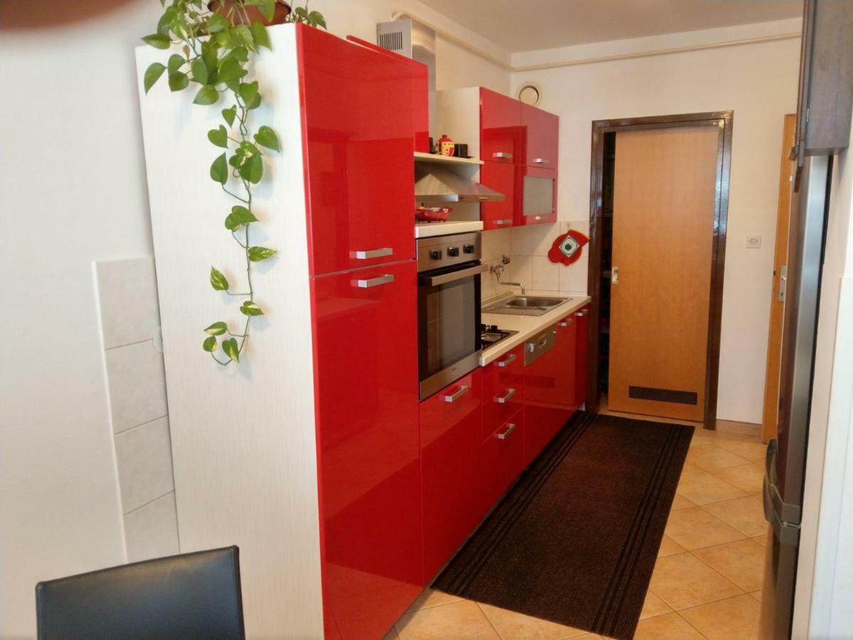 Apartment Koruna 1 Pula Exteriér fotografie